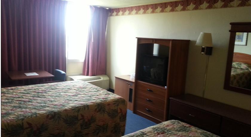 California Palms Hotel And Suites Austintown Habitación foto